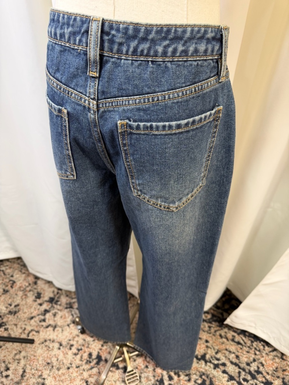 NWOT Cali 1850 Animal Print Heart Patch Straight Leg Jeans Junior’s Size 5 - Picture 11 of 16